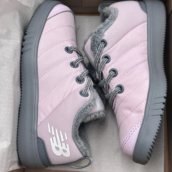 New Balance Little Girls Faux Fur Winter Sneaker Size 11 Light Pink Gray Wide - Picture 9 of 16